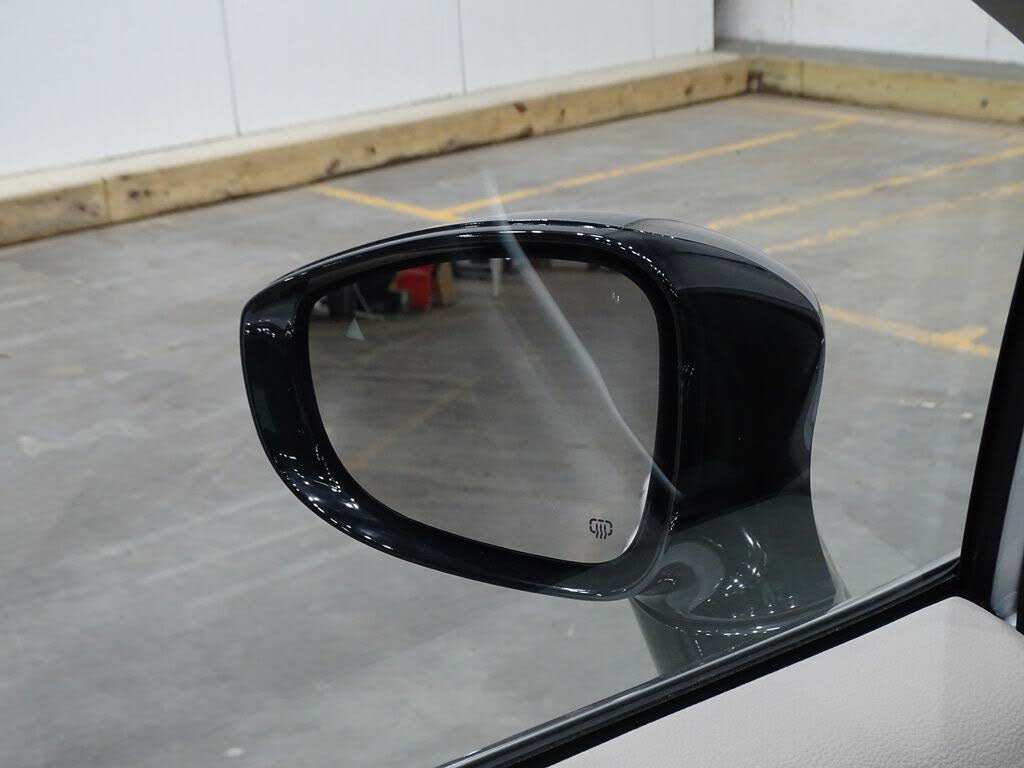 Vehicle Image 28 of 71 for undefined undefined undefined