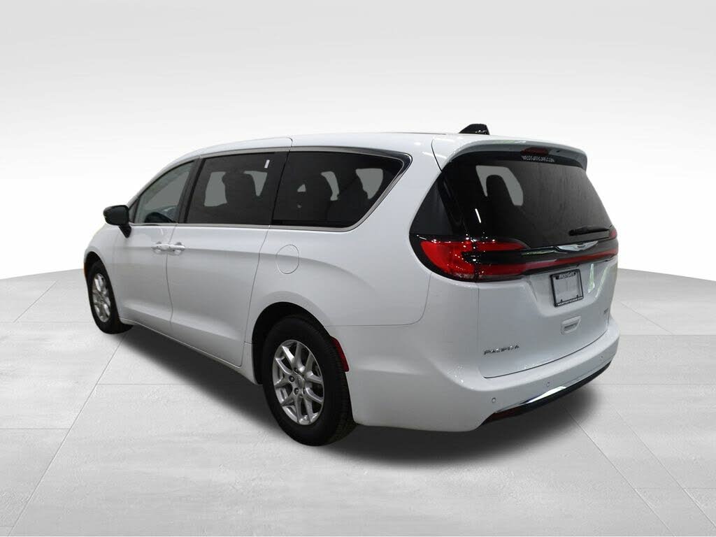 Vehicle Image 3 of 71 for undefined undefined undefined