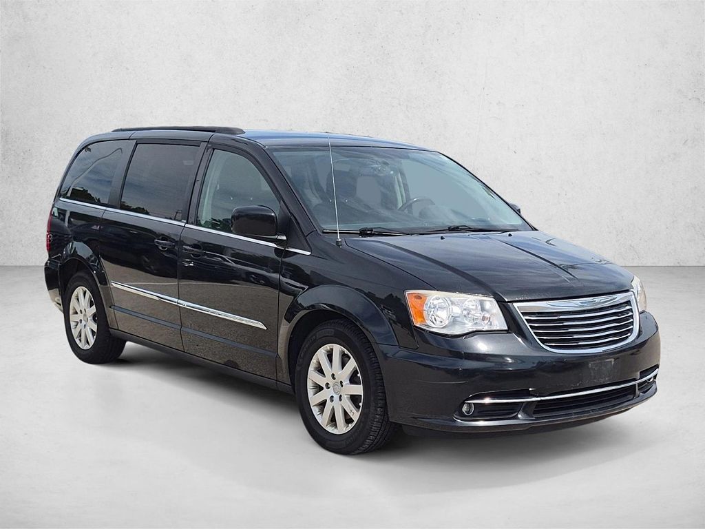 2013 Chrysler Town & Country Touring