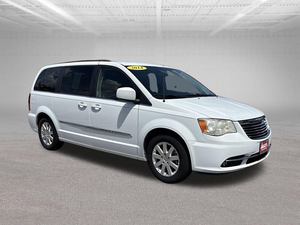 2014 Chrysler Town & Country Touring