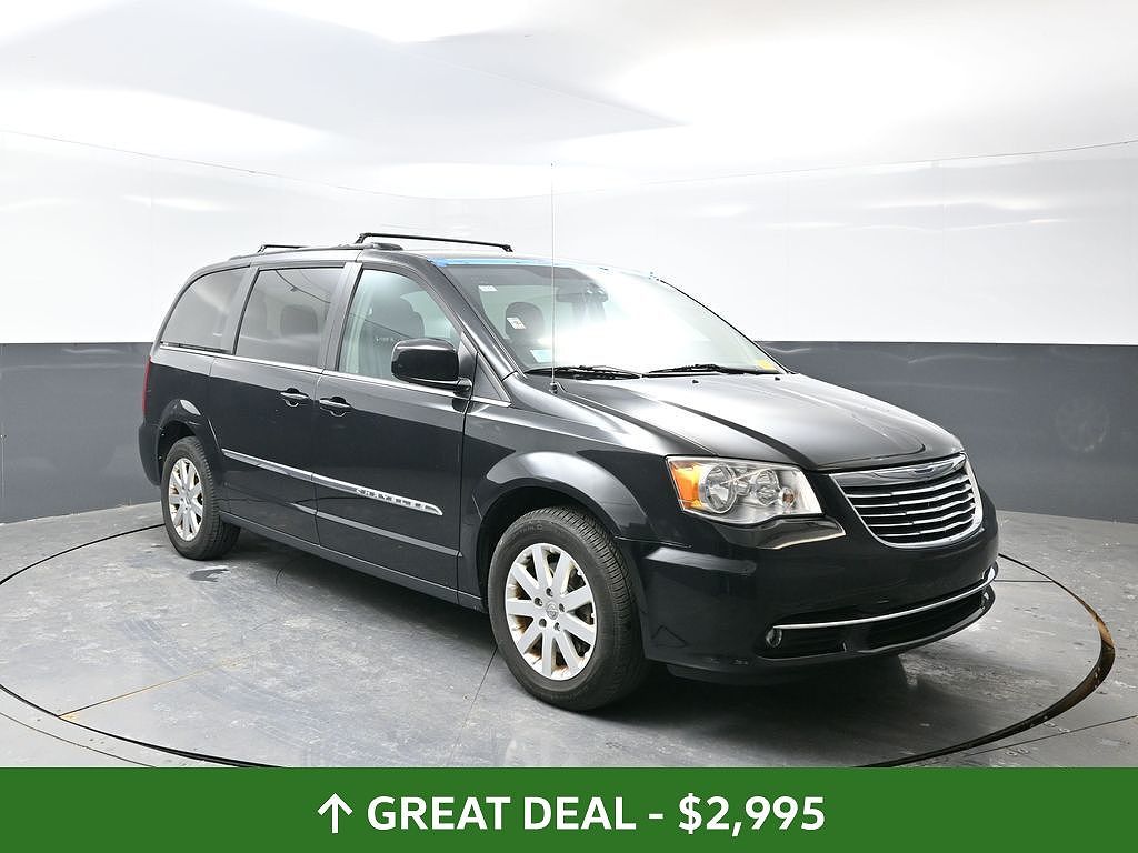2016 Chrysler Town & Country Touring