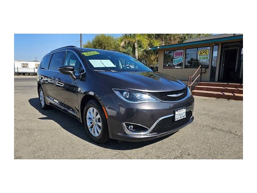 2017 Chrysler Pacifica Touring Plus