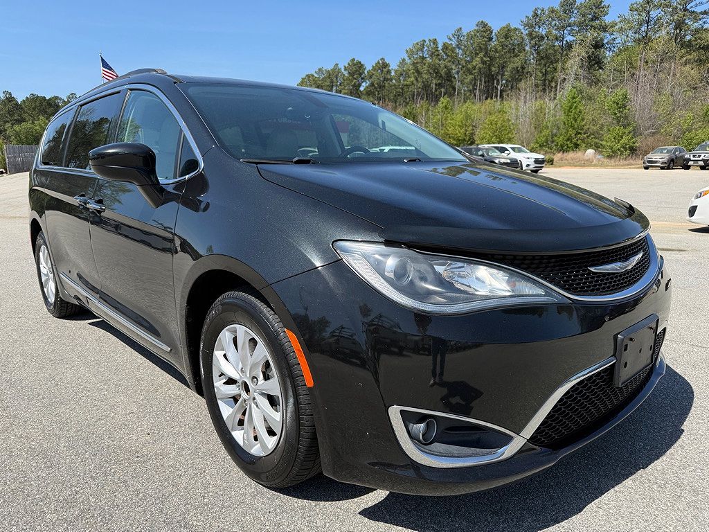 2017 Chrysler Pacifica Touring Plus