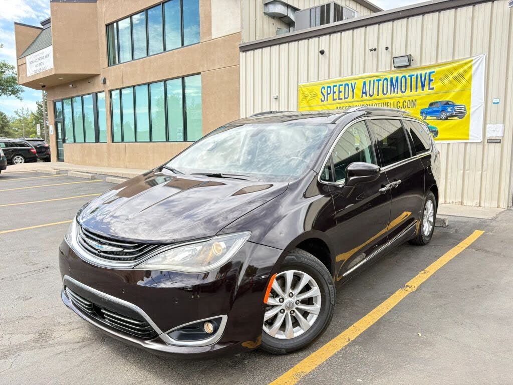 2018 Chrysler Pacifica Touring L