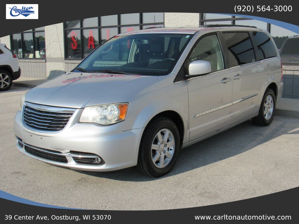 2012 Chrysler Town & Country Touring