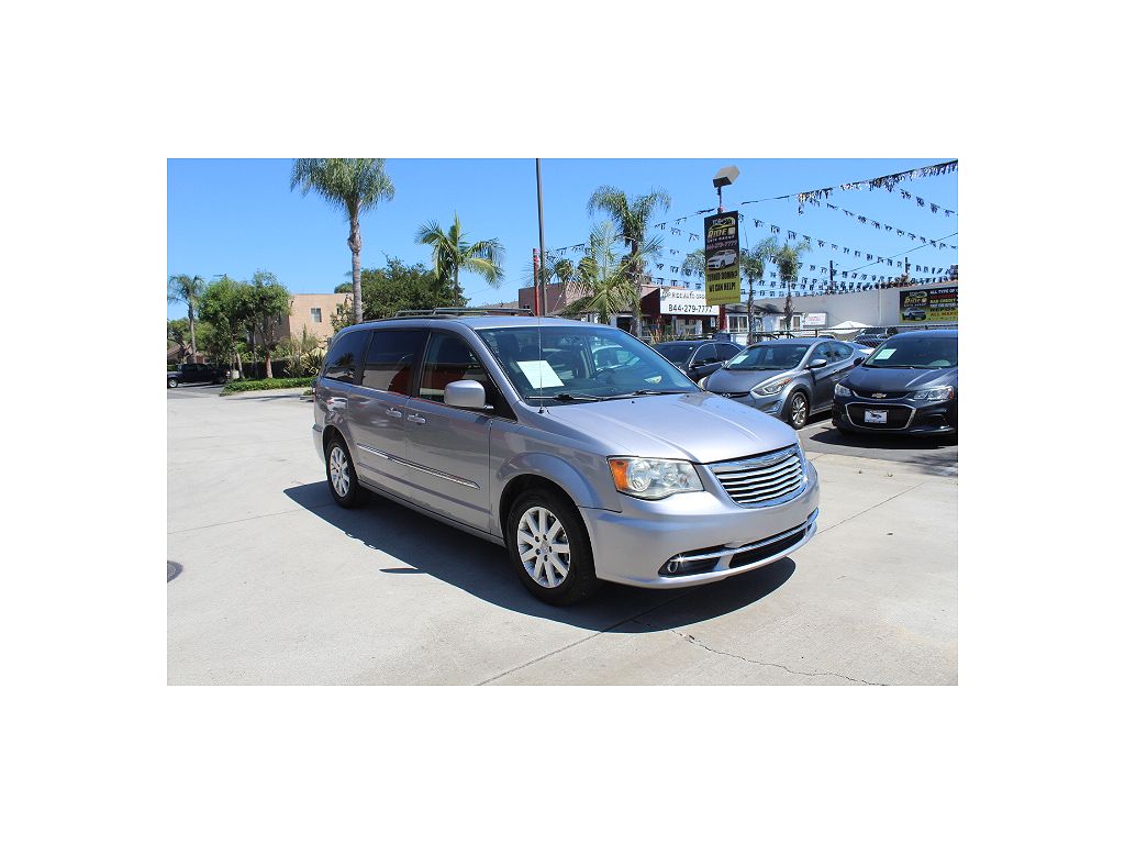 2014 Chrysler Town & Country Touring