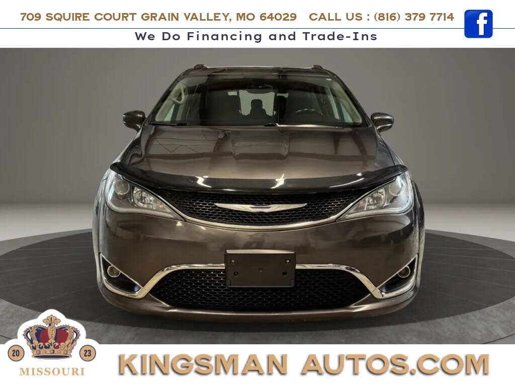 2017 Chrysler Pacifica Touring-L