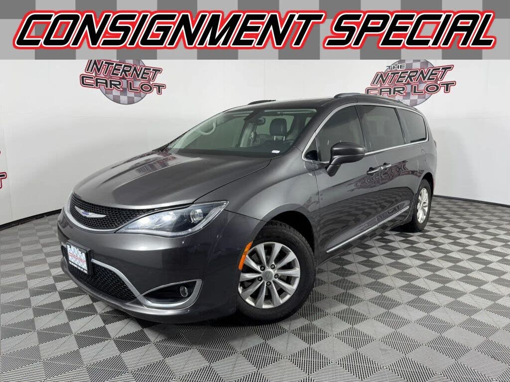 2019 Chrysler Pacifica Touring L