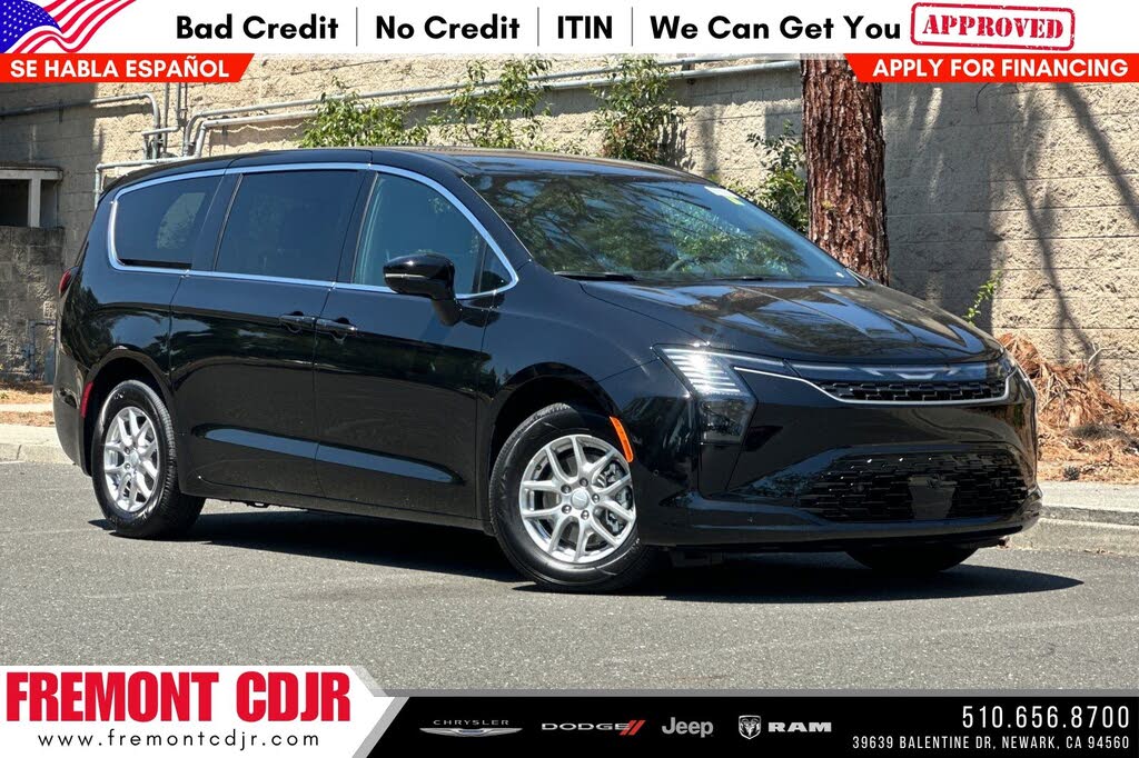 2027 Chrysler Pacifica Select