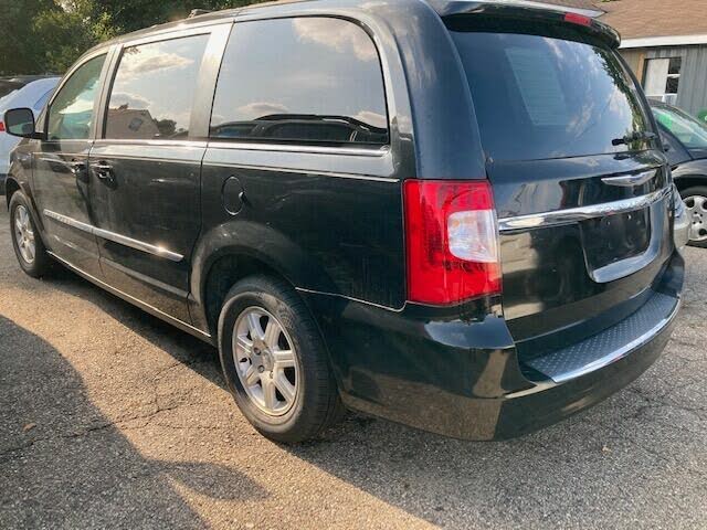 2012 Chrysler Town and Country Touring