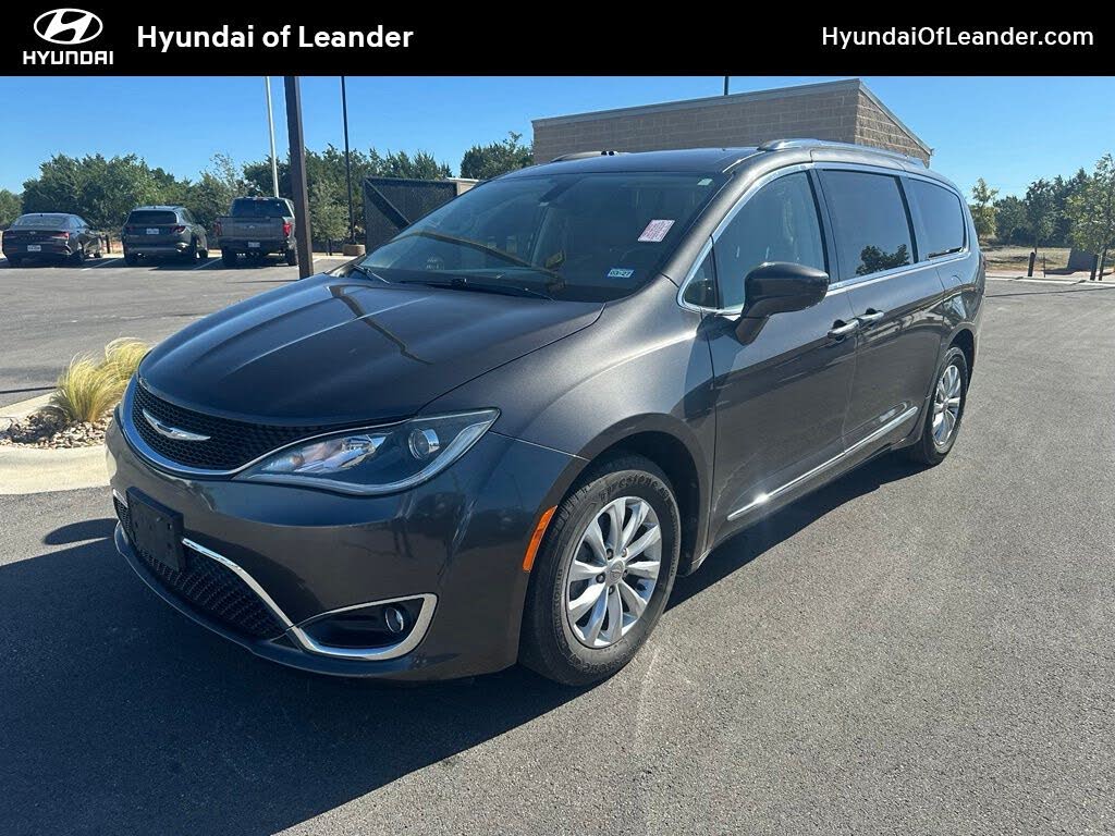 2018 Chrysler Pacifica Touring L