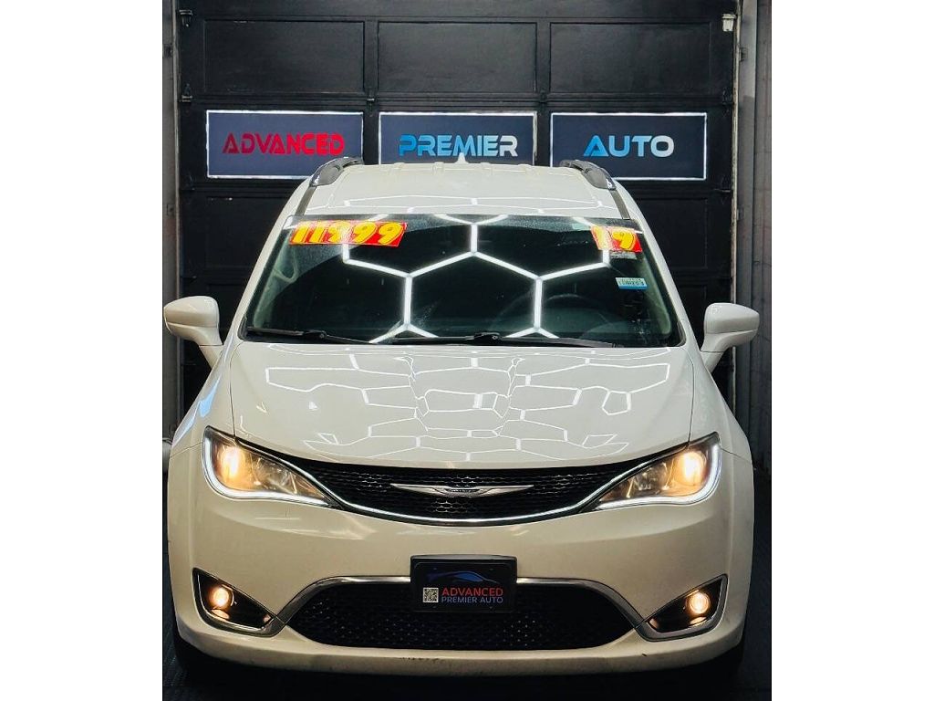 2019 Chrysler Pacifica Touring L