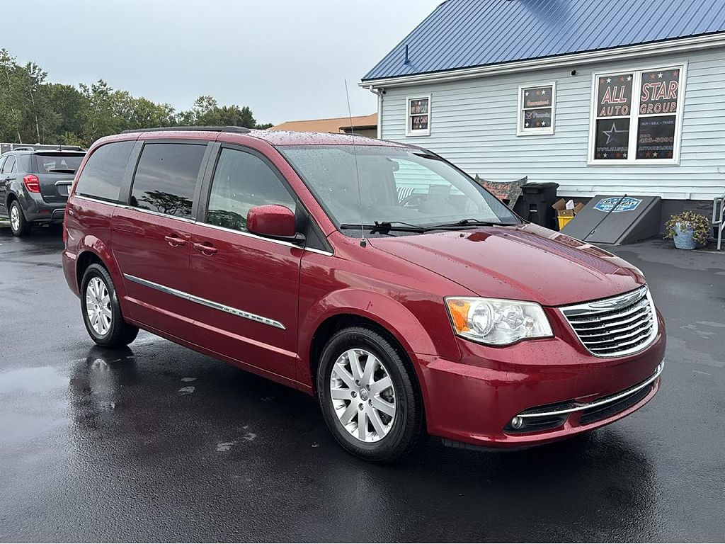 2013 Chrysler Town & Country Touring