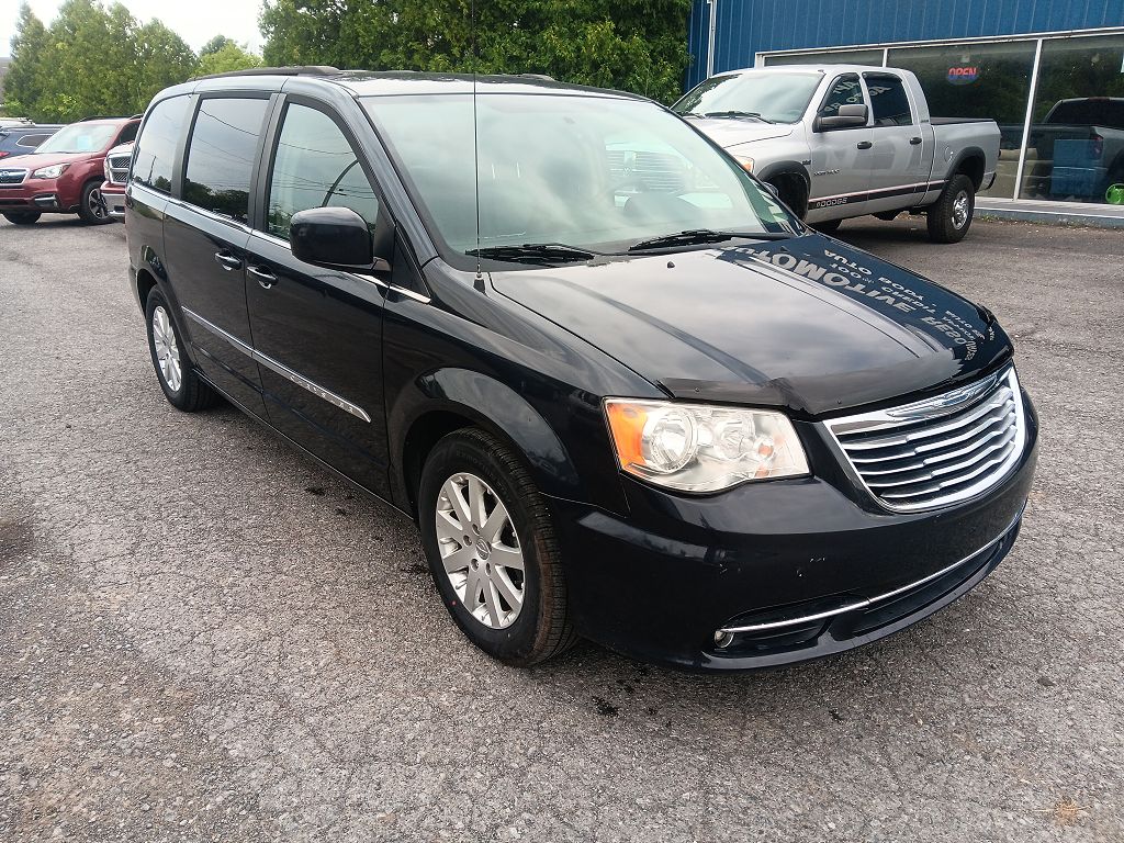 2014 Chrysler Town & Country Touring