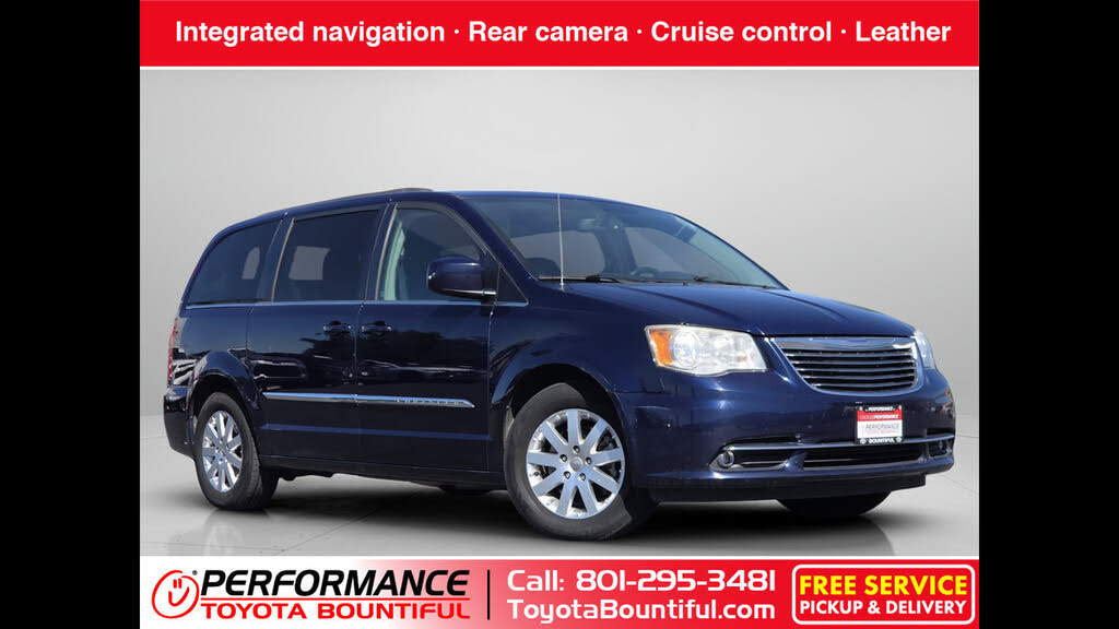 2015 Chrysler Town and Country Touring