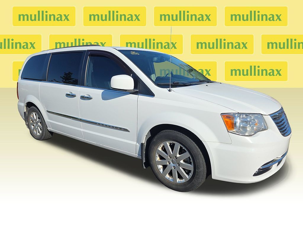 2016 Chrysler Town and Country Touring