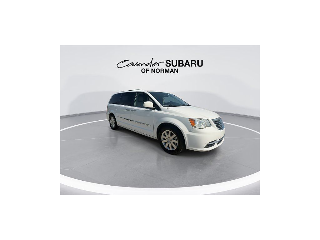 2016 Chrysler Town & Country Touring