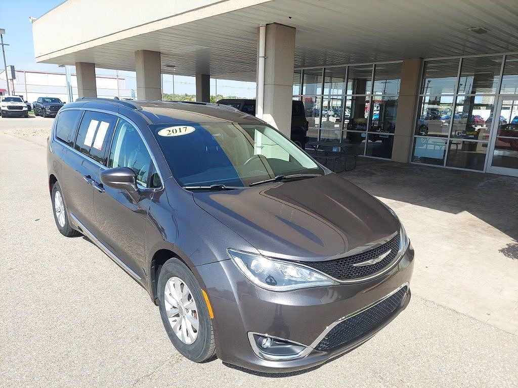 2017 Chrysler Pacifica Touring Plus