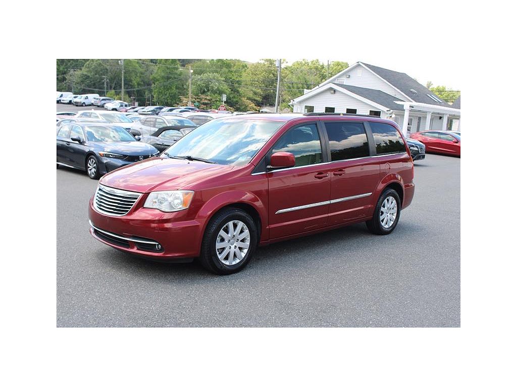 2013 Chrysler Town & Country Touring