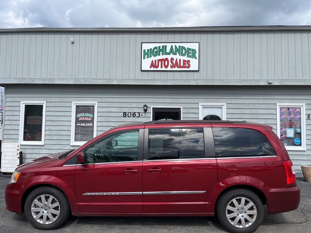 2014 Chrysler Town and Country Touring