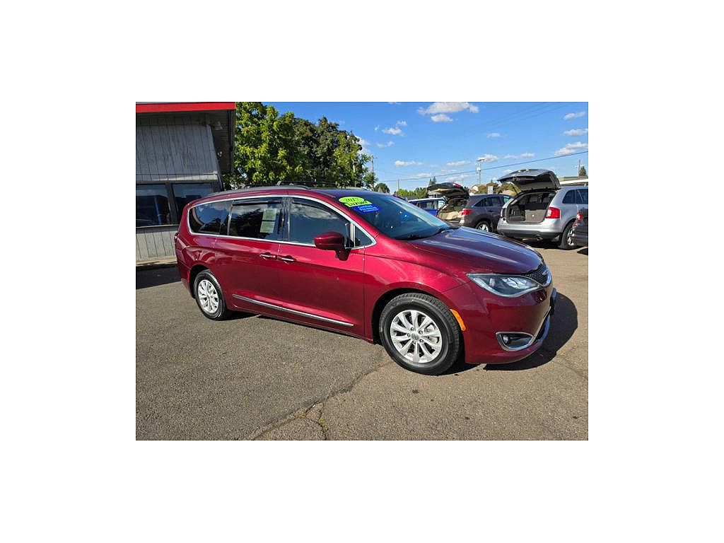 2017 Chrysler Pacifica Touring Plus
