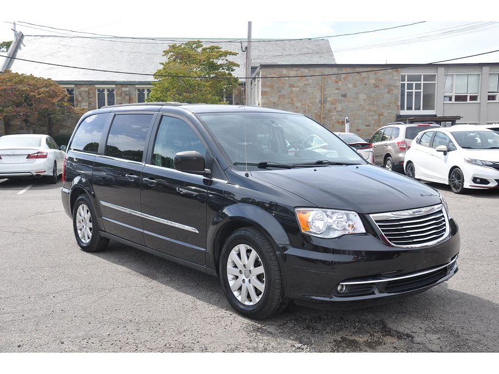 2013 Chrysler Town & Country Touring