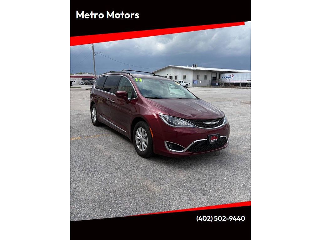 2017 Chrysler Pacifica Touring Plus