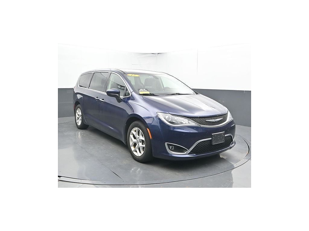 2017 Chrysler Pacifica Touring L