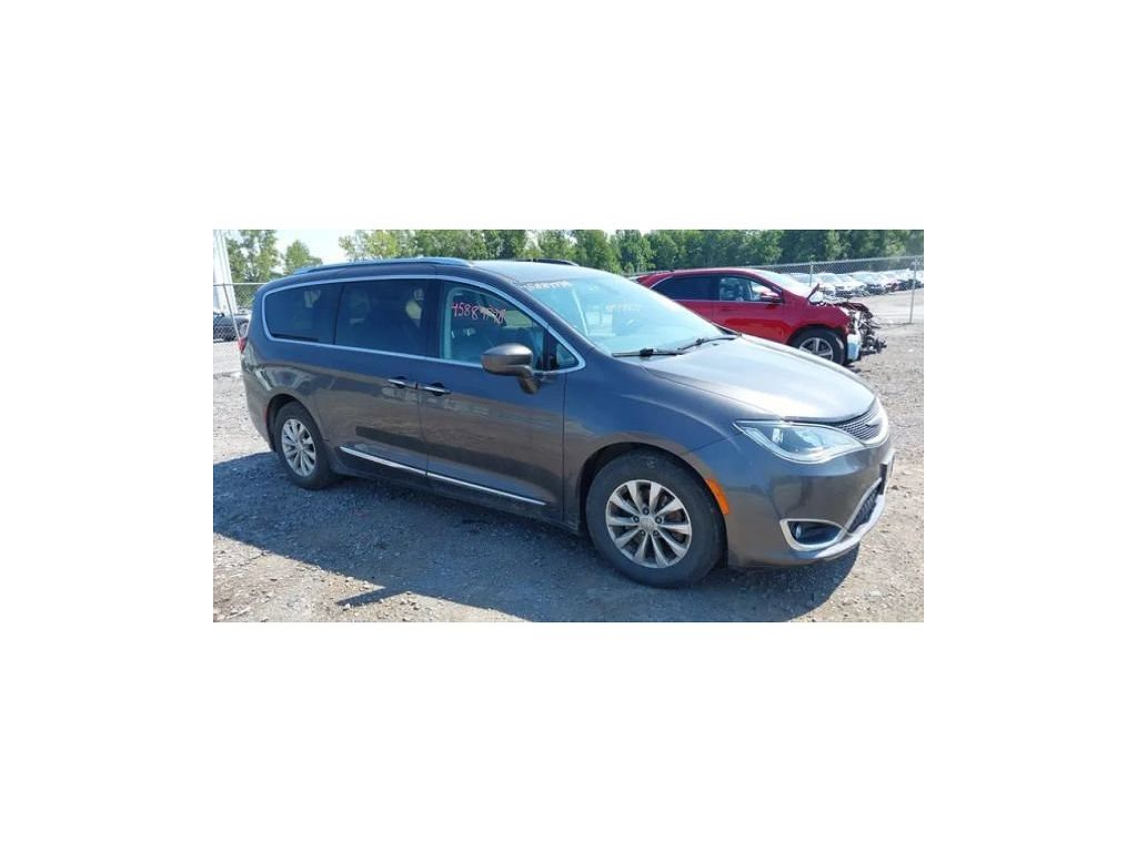 2018 Chrysler Pacifica Touring L