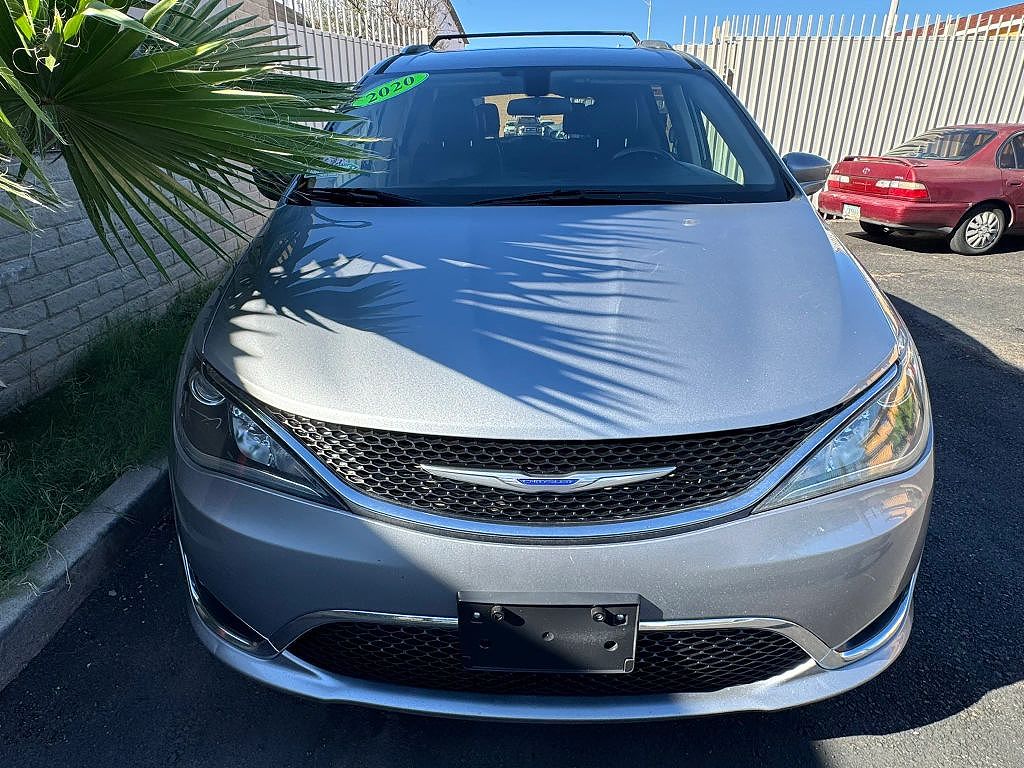 2020 Chrysler Pacifica Touring L