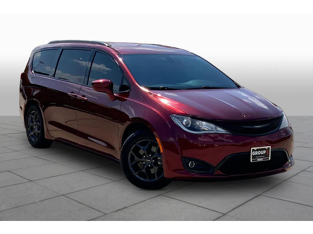 2020 Chrysler Pacifica Touring L