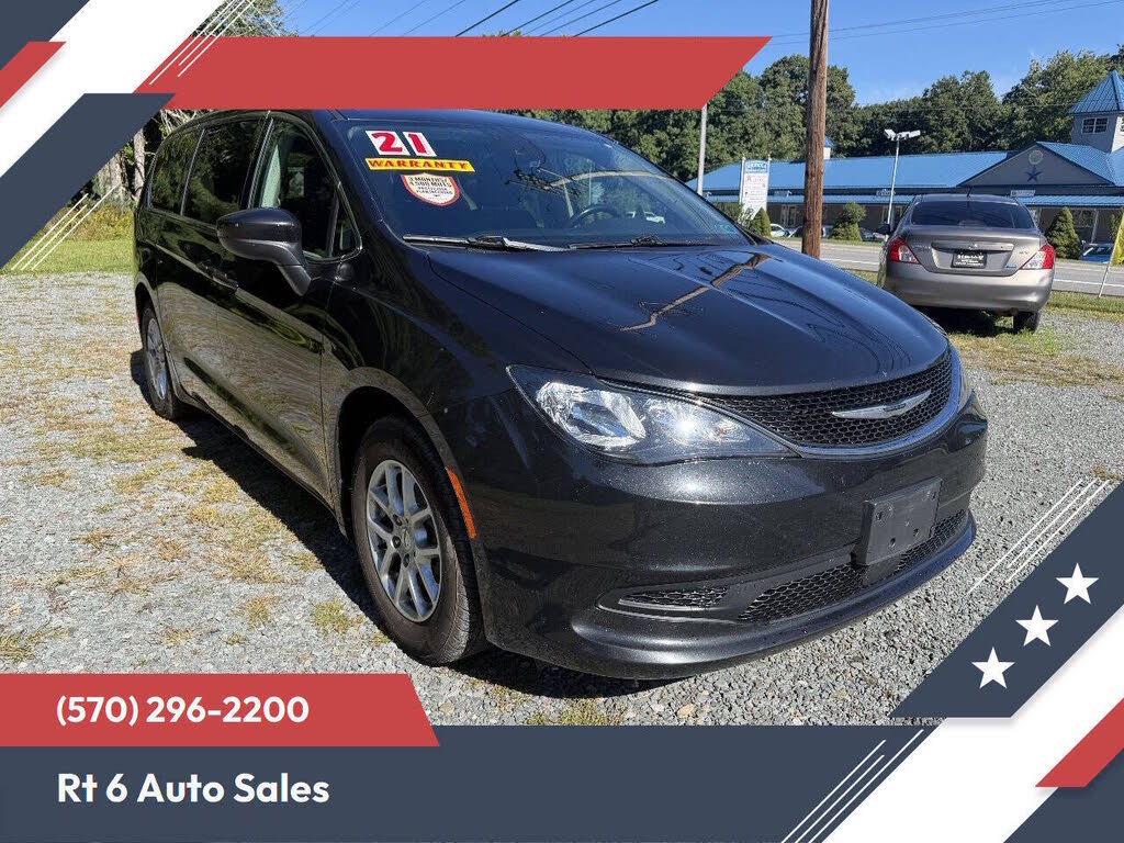 2021 Chrysler Voyager LX