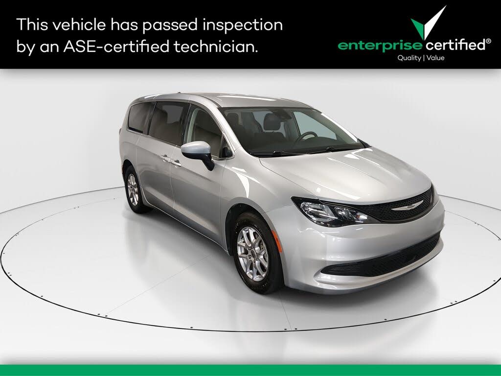 2023 Chrysler Voyager LX Fleet