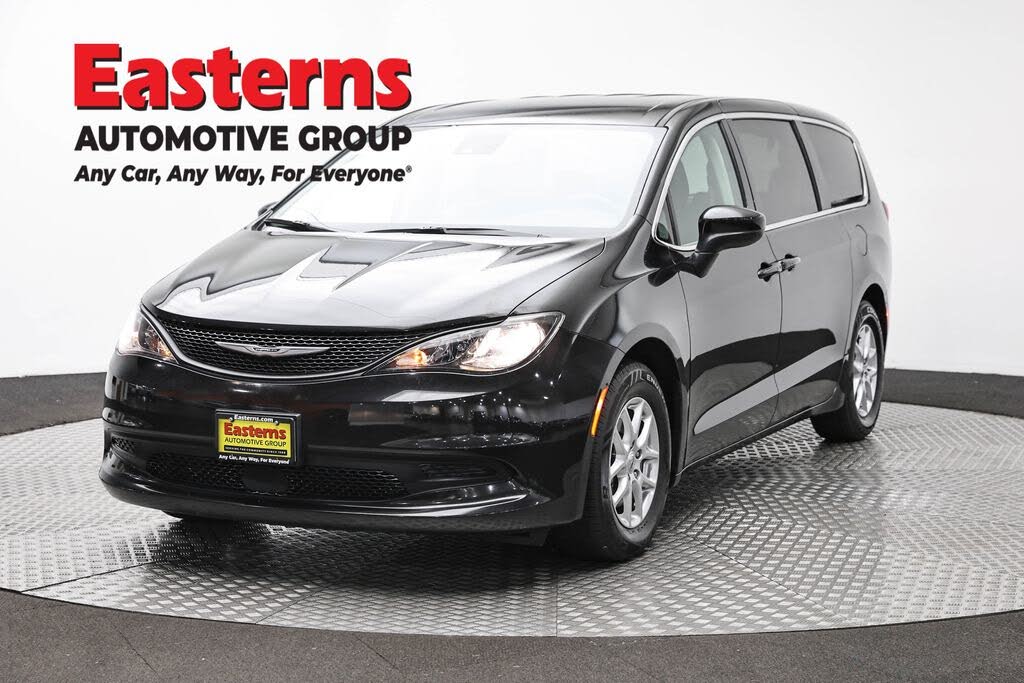 2024 Chrysler Voyager LX Fleet