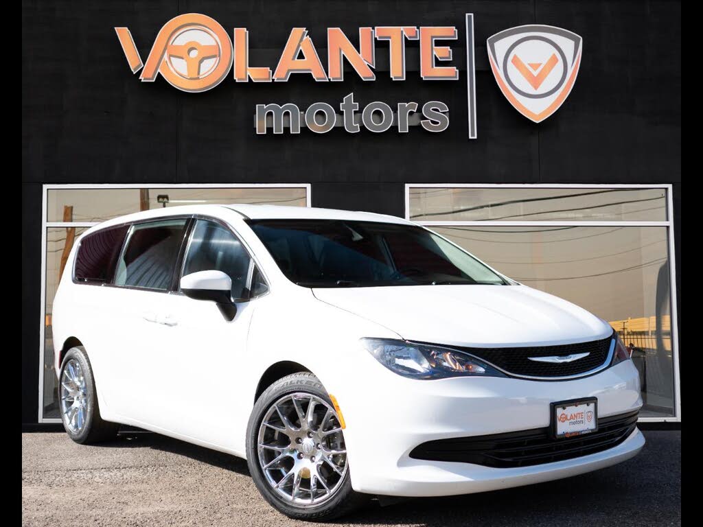 2017 Chrysler Pacifica LX