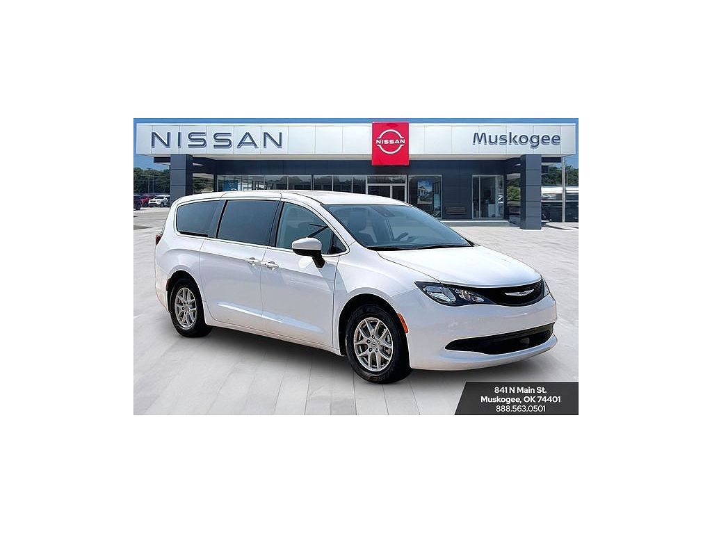 2023 Chrysler Voyager LX Fleet