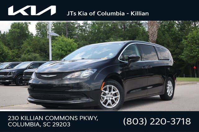 2023 Chrysler Voyager LX Fleet
