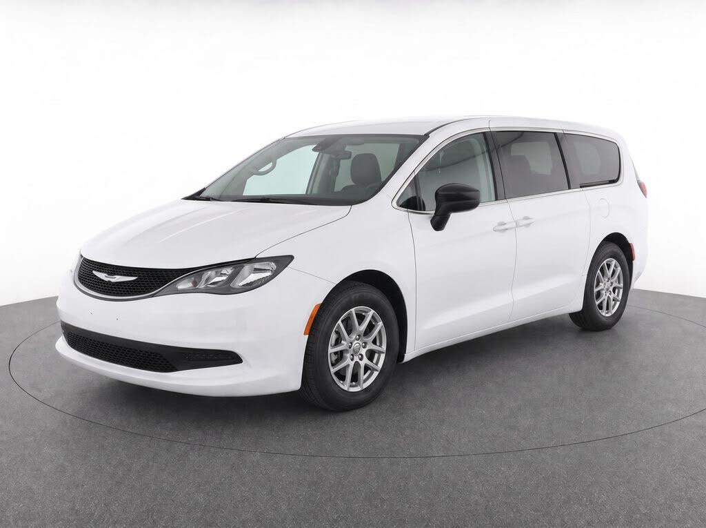 2024 Chrysler Voyager LX Fleet