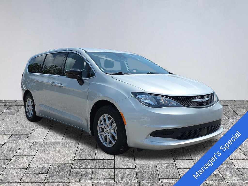 2024 Chrysler Voyager LX Fleet