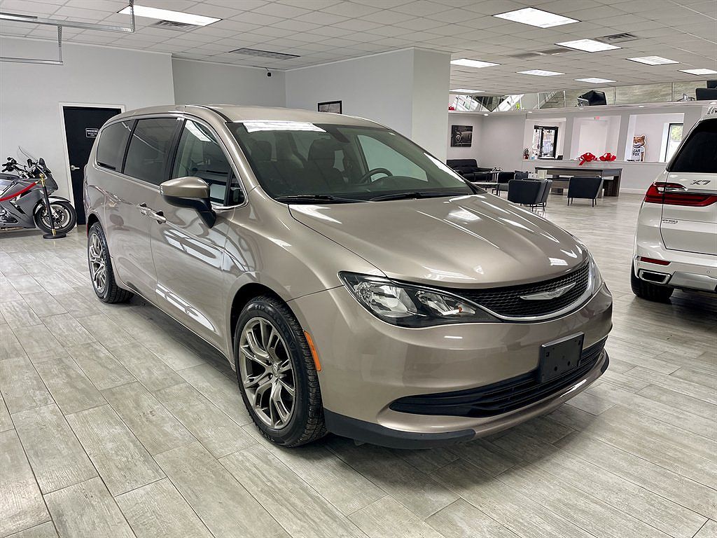 2017 Chrysler Pacifica LX