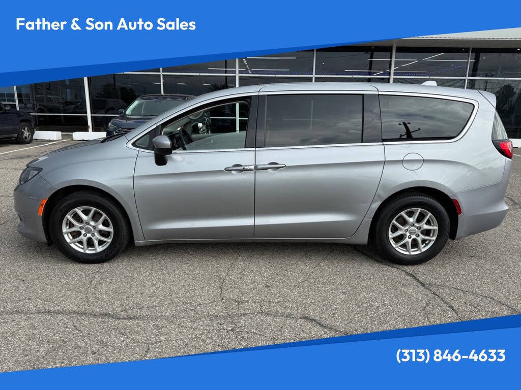 2018 Chrysler Pacifica LX