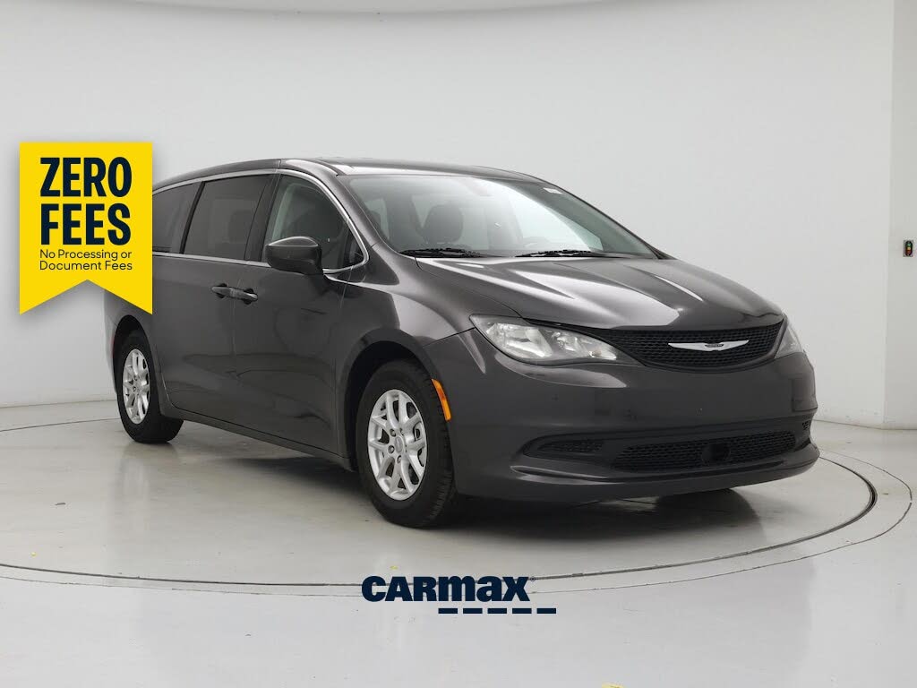 2022 Chrysler Voyager LX Fleet
