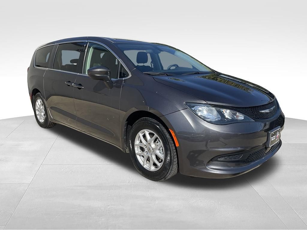 2022 Chrysler Voyager LX Fleet