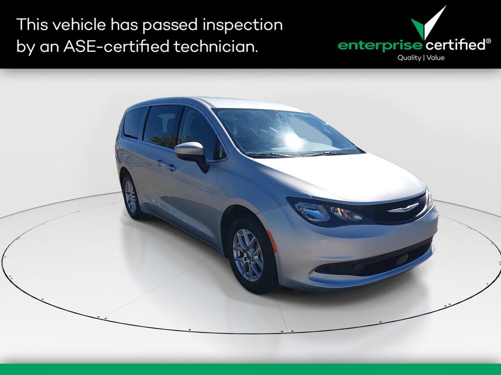 2023 Chrysler Voyager LX Fleet