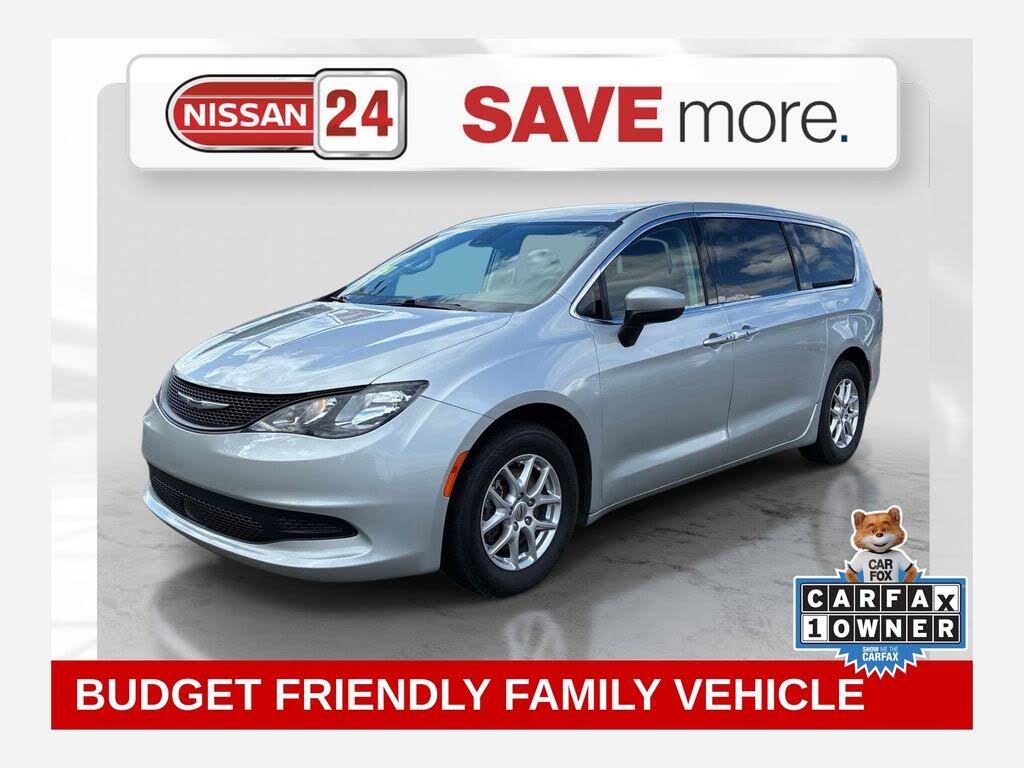2023 Chrysler Voyager LX Fleet