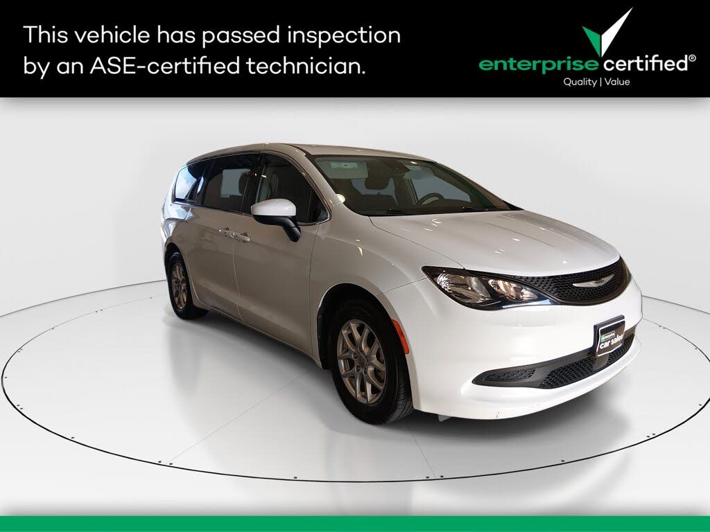 2023 Chrysler Voyager LX Fleet