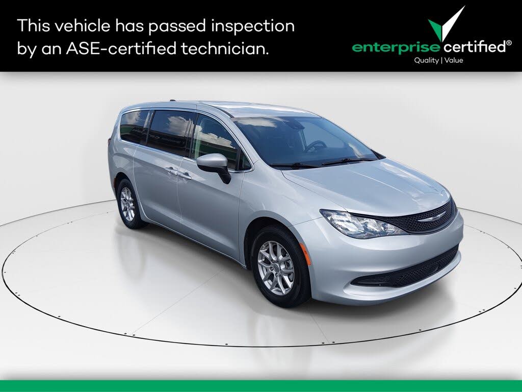 2023 Chrysler Voyager LX Fleet
