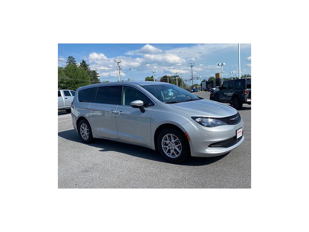 2023 Chrysler Voyager LX Fleet