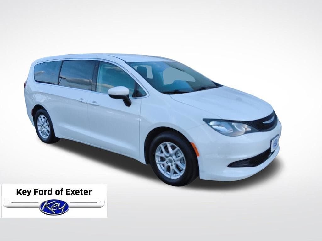 2023 Chrysler Voyager LX Fleet