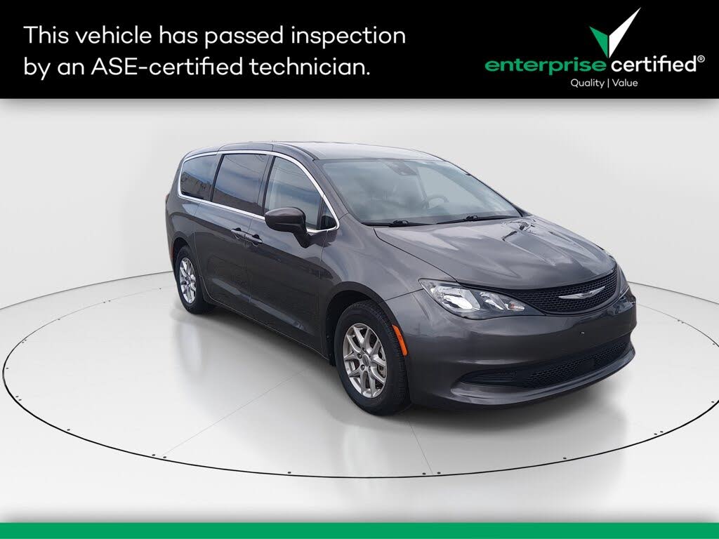 2023 Chrysler Voyager LX Fleet